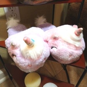 Wonder Nation- NWT Girl Plush Unicorn Slippers Glitter Horn- Size 2/3 Big Girl